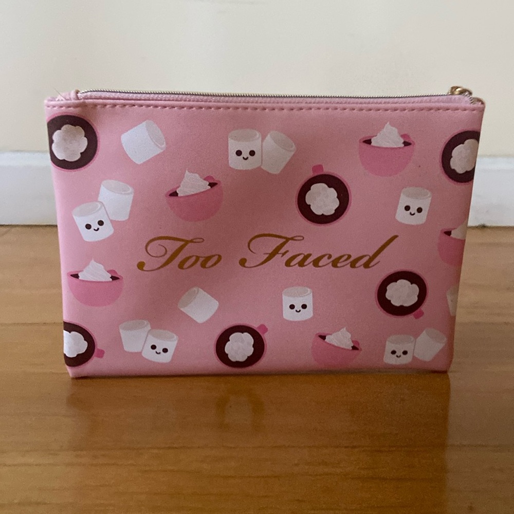 TOO FACED Pouch